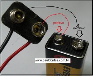 Fig. 4 Construindo um conector para bateria